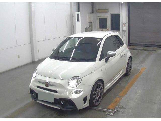 Ref:AUX-20992200 ABARTH ABARTH 595 2021