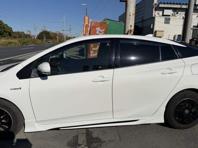 Ref:AUX-20992685 TOYOTA PRIUS 2017 - Image 12