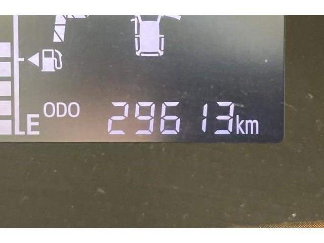 Ref:AUX-20996302 DAIHATSU MIRA E:S 2020 - Image 8