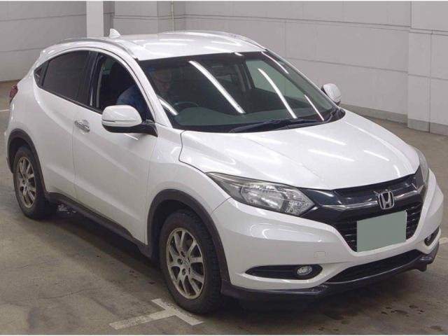 Ref:AUX-21000192 HONDA VEZEL 2015