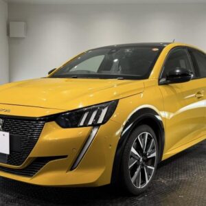 2021 Peugeot 208 yellow gasoline used car Japan export