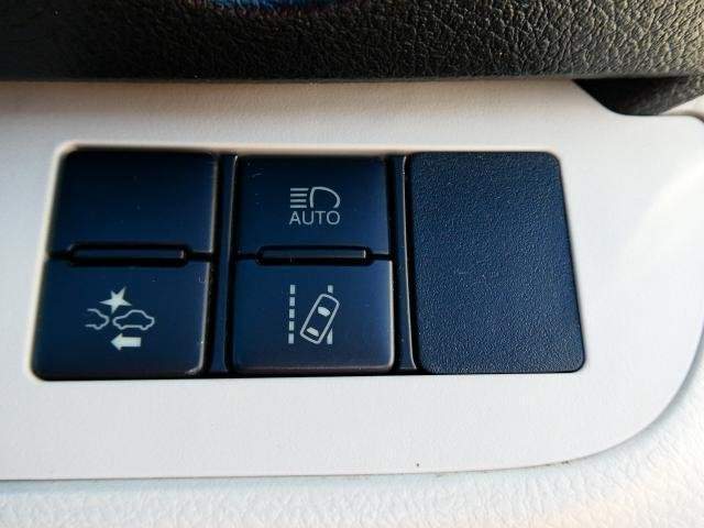 Ref:AUX-21014410 TOYOTA SIENTA 2017 - Image 16