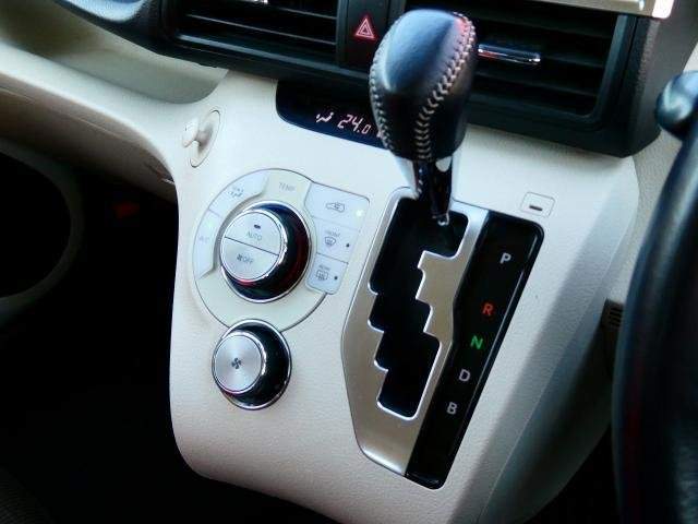 Ref:AUX-21014410 TOYOTA SIENTA 2017 - Image 19