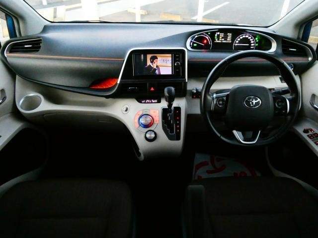 Ref:AUX-21014410 TOYOTA SIENTA 2017 - Image 3