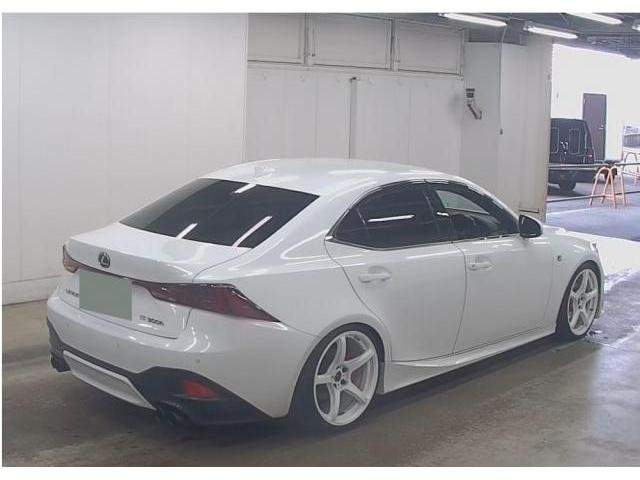 Ref:AUX-21014446 LEXUS IS 2017 - Image 2
