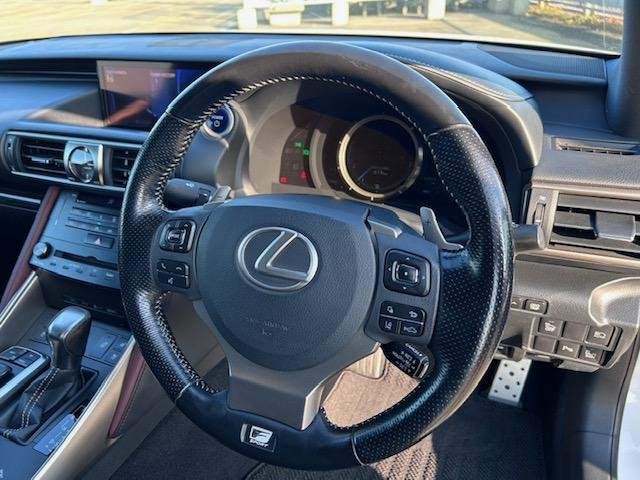 Ref:AUX-21014446 LEXUS IS 2017 - Image 12