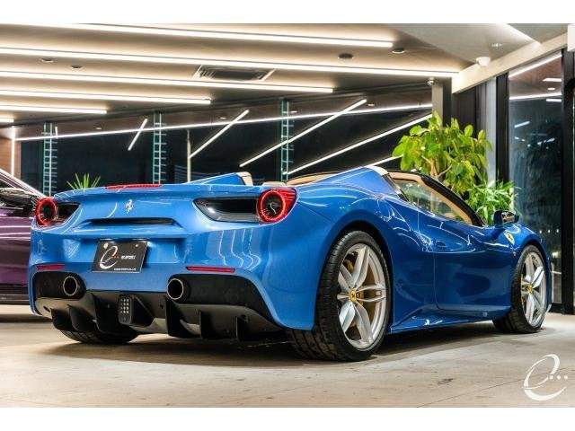 Ref:AUX-21018269 FERRARI 488 SPIDER 2019 - Image 13