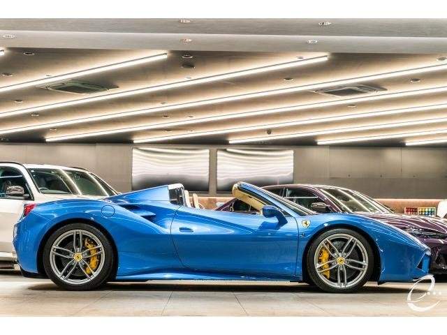 Ref:AUX-21018269 FERRARI 488 SPIDER 2019 - Image 14