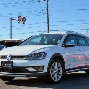 2015 Volkswagen Golf Alltrack white gasoline used car Japan export