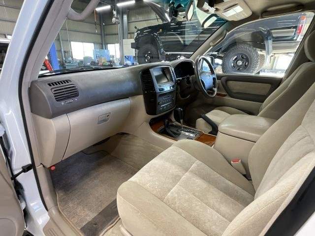Ref:AUX-21025419 TOYOTA LAND CRUISER 100 2006 - Image 17