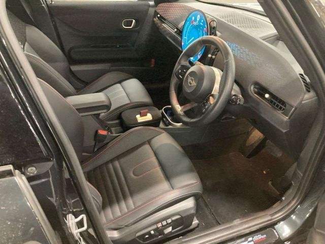 Ref:AUX-21027864 MINI MINI 2025 - Image 4