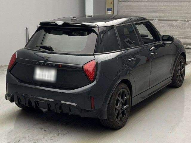 Ref:AUX-21027864 MINI MINI 2025 - Image 10