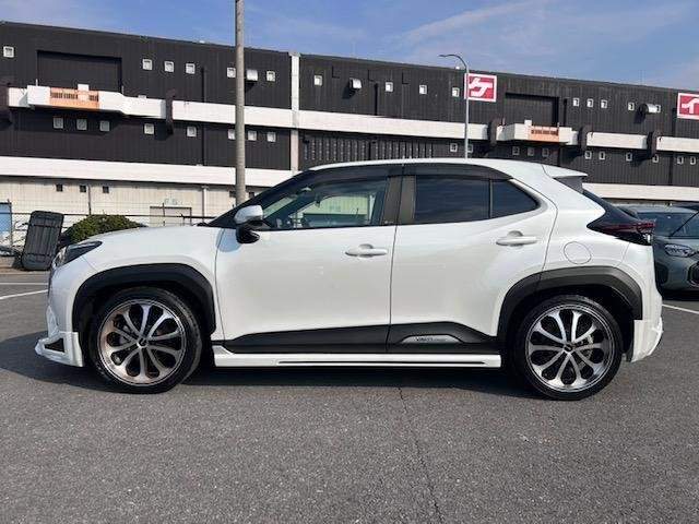 Ref:AUX-21028011 TOYOTA YARIS CROSS 2023 - Image 7