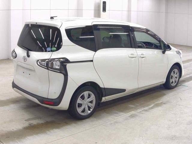 Ref:AUX-21028209 TOYOTA SIENTA 2019 - Image 2