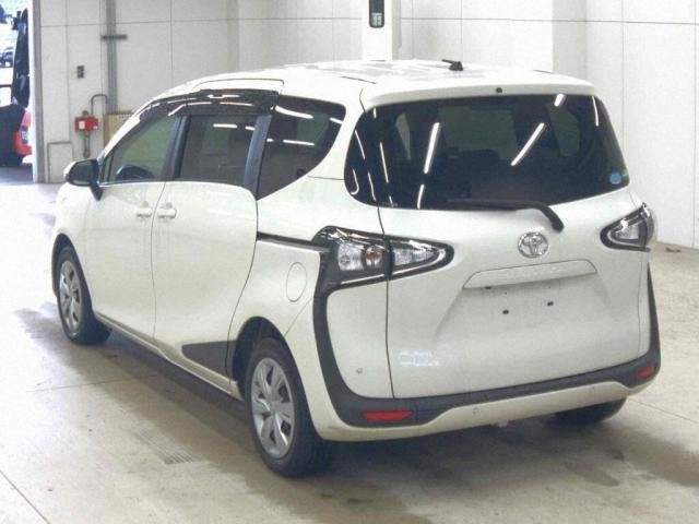 Ref:AUX-21028209 TOYOTA SIENTA 2019 - Image 6