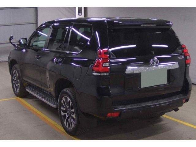 Ref:AUX-21032315 TOYOTA LAND CRUISER PRADO 2023 - Image 2