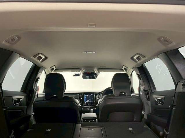 Ref:AUX-21039697 VOLVO V60 2021 - Image 15