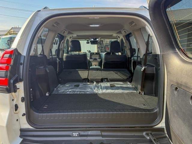 Ref:AUX-21045141 TOYOTA LAND CRUISER PRADO 2023 - Image 19