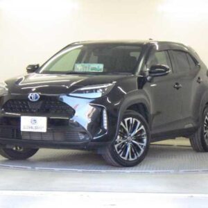 2022 Toyota Yaris Cross black hybrid used car Japan export