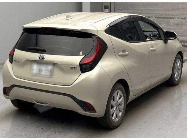 Ref:AUX-21049019 TOYOTA AQUA 2021 - Image 5