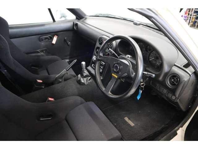 Ref:AUX-21050710 EUNOS EUNOS ROADSTER 1994 - Image 4