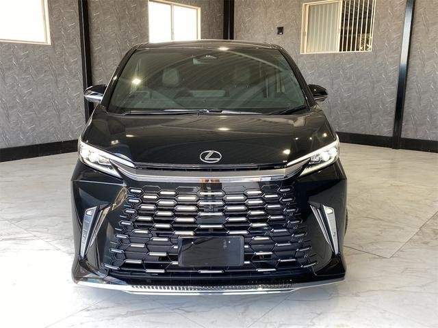 Ref:AUX-21056635 LEXUS LM 2024 - Image 2