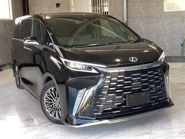 Ref:AUX-21056635 LEXUS LM 2024