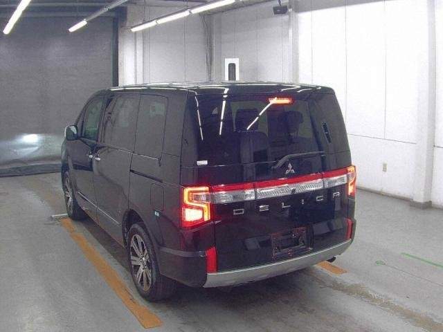 Ref:AUX-21062427 MITSUBISHI DELICA D:5 2022 - Image 2