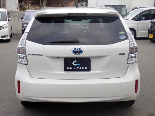 Ref:AUX-21066123 TOYOTA PRIUS ALPHA 2013 - Image 2