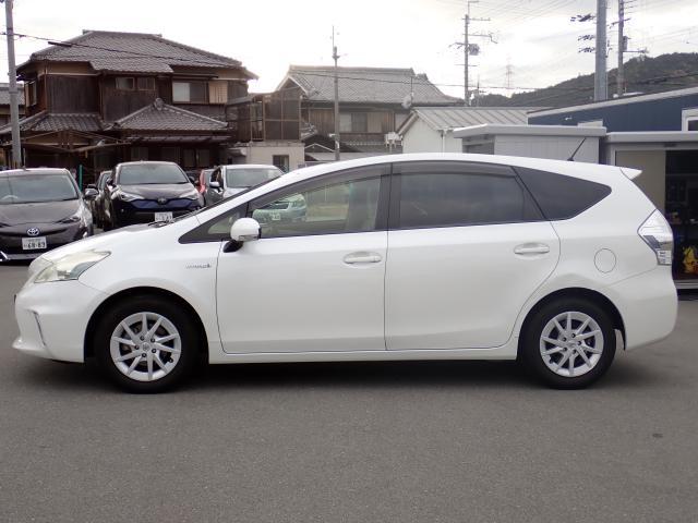 Ref:AUX-21066123 TOYOTA PRIUS ALPHA 2013 - Image 11