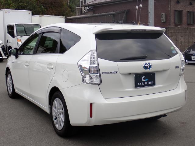 Ref:AUX-21066123 TOYOTA PRIUS ALPHA 2013 - Image 15