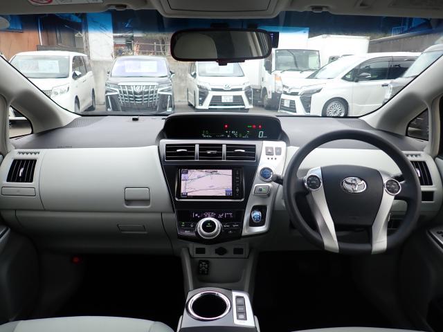 Ref:AUX-21066123 TOYOTA PRIUS ALPHA 2013 - Image 3