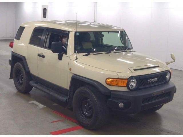 Ref:AUX-21066132 TOYOTA FJ CRUISER 2017 - Image 4