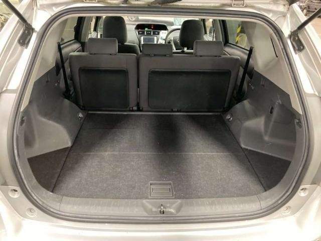 Ref:AUX-21073516 TOYOTA PRIUS ALPHA 2012 - Image 7