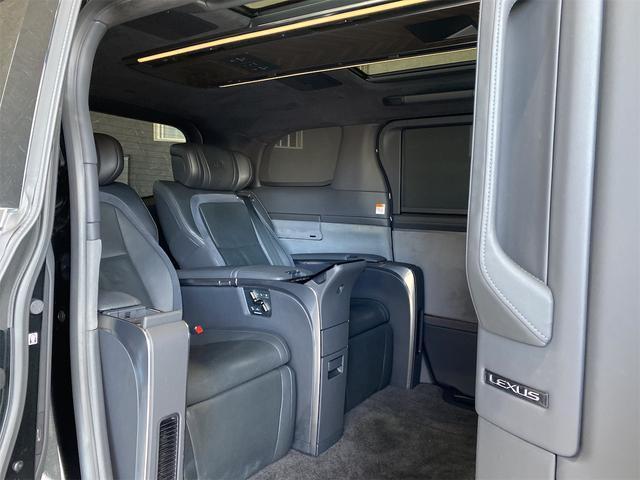 Ref:AUX-21090796 LEXUS LM 2024 - Image 14