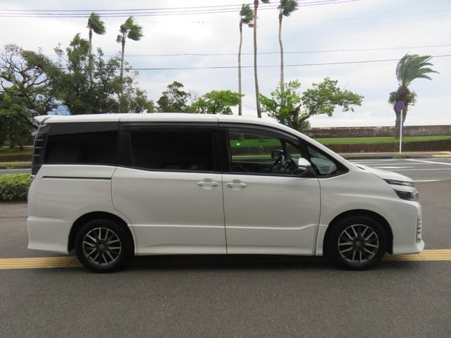 Ref:AUX-21090882 TOYOTA VOXY 2014 - Image 13