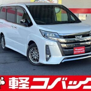 2017 Toyota Noah pearl gasoline used car Japan export