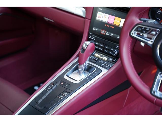 Ref:AUX-21100804 PORSCHE 911 2018 - Image 16