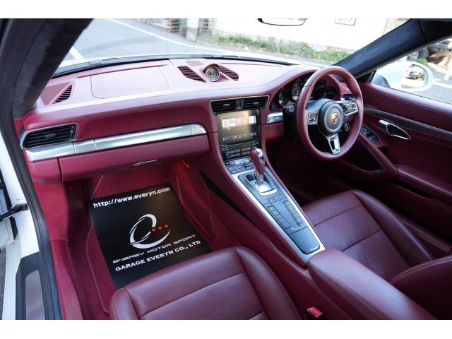 Ref:AUX-21100804 PORSCHE 911 2018 - Image 20