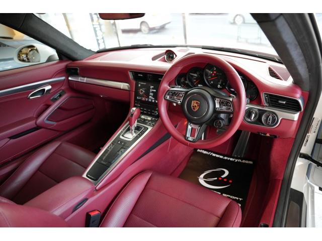 Ref:AUX-21100804 PORSCHE 911 2018 - Image 3