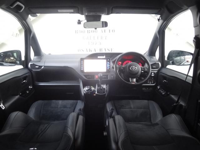 Ref:AUX-21101203 TOYOTA VOXY 2019 - Image 3