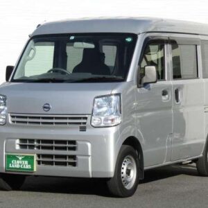 2020 Nissan Nv100Clipper Van silver gasoline used car Japan export