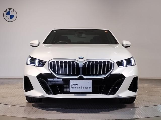 Ref:AUX-21129677 BMW 5 SERIES 2024 - Image 4