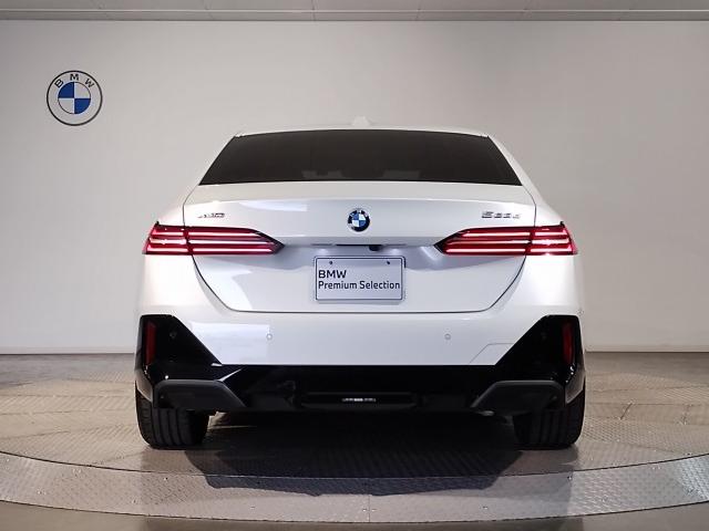 Ref:AUX-21129677 BMW 5 SERIES 2024 - Image 5