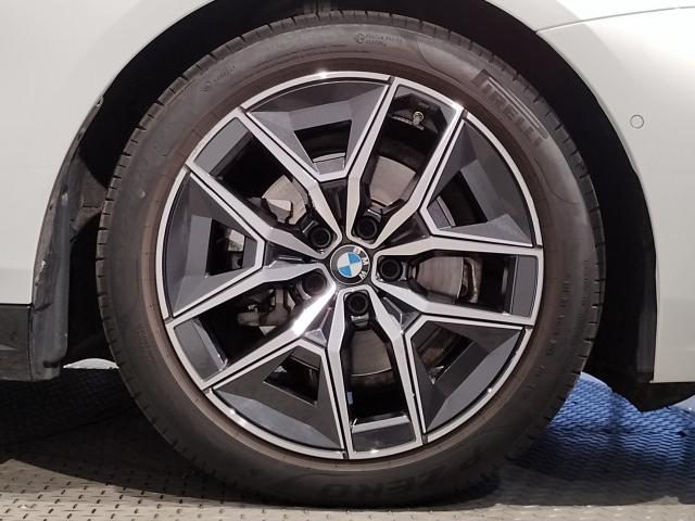 Ref:AUX-21129677 BMW 5 SERIES 2024 - Image 9