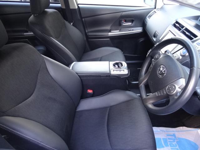 Ref:AUX-21183748 TOYOTA PRIUS ALPHA 2014 - Image 17