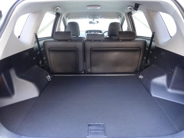 Ref:AUX-21183748 TOYOTA PRIUS ALPHA 2014 - Image 19