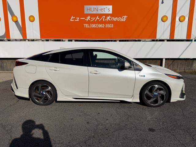 Ref:AUX-21196098 TOYOTA PRIUS PHV 2018 - Image 3