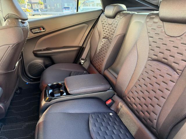 Ref:AUX-21196098 TOYOTA PRIUS PHV 2018 - Image 10