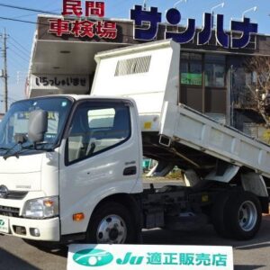 2015 Hino Dutro white diesel used car Japan export